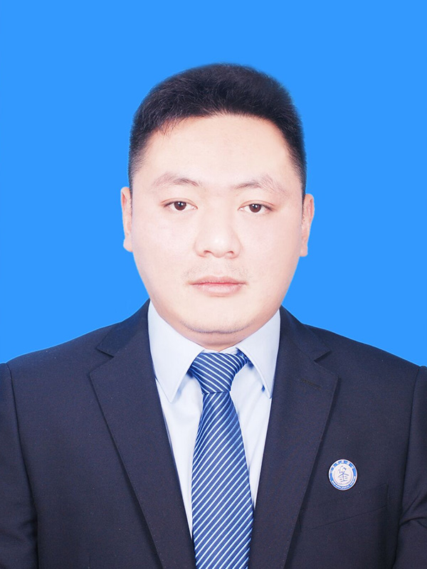 孟龙